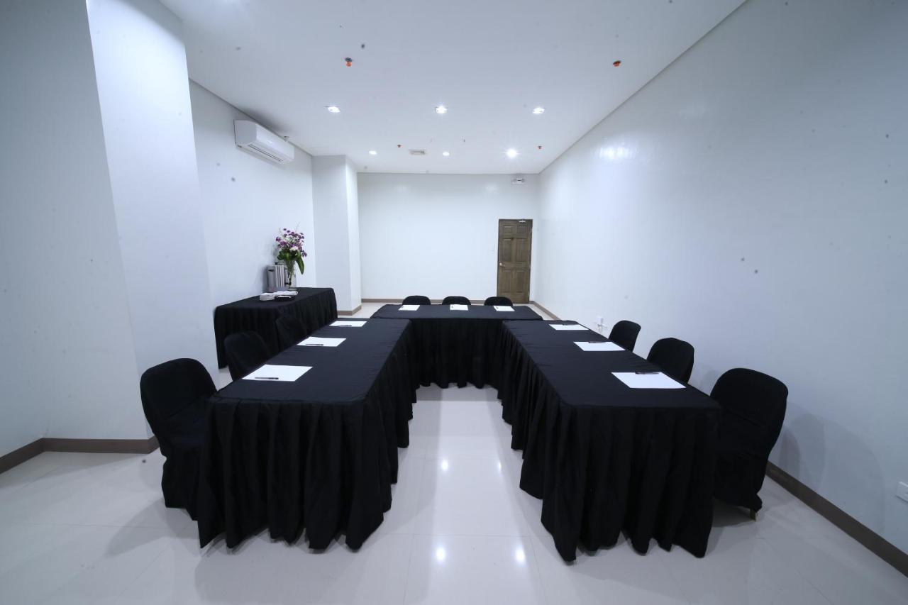 Via Appia Tagaytay Hotel Tagaytay City Bagian luar foto