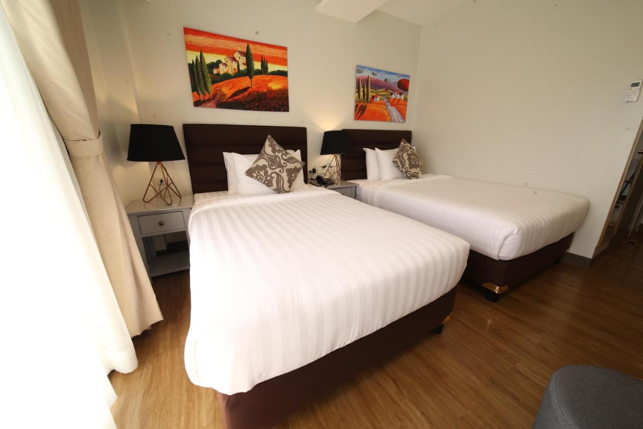 Via Appia Tagaytay Hotel Tagaytay City Bagian luar foto