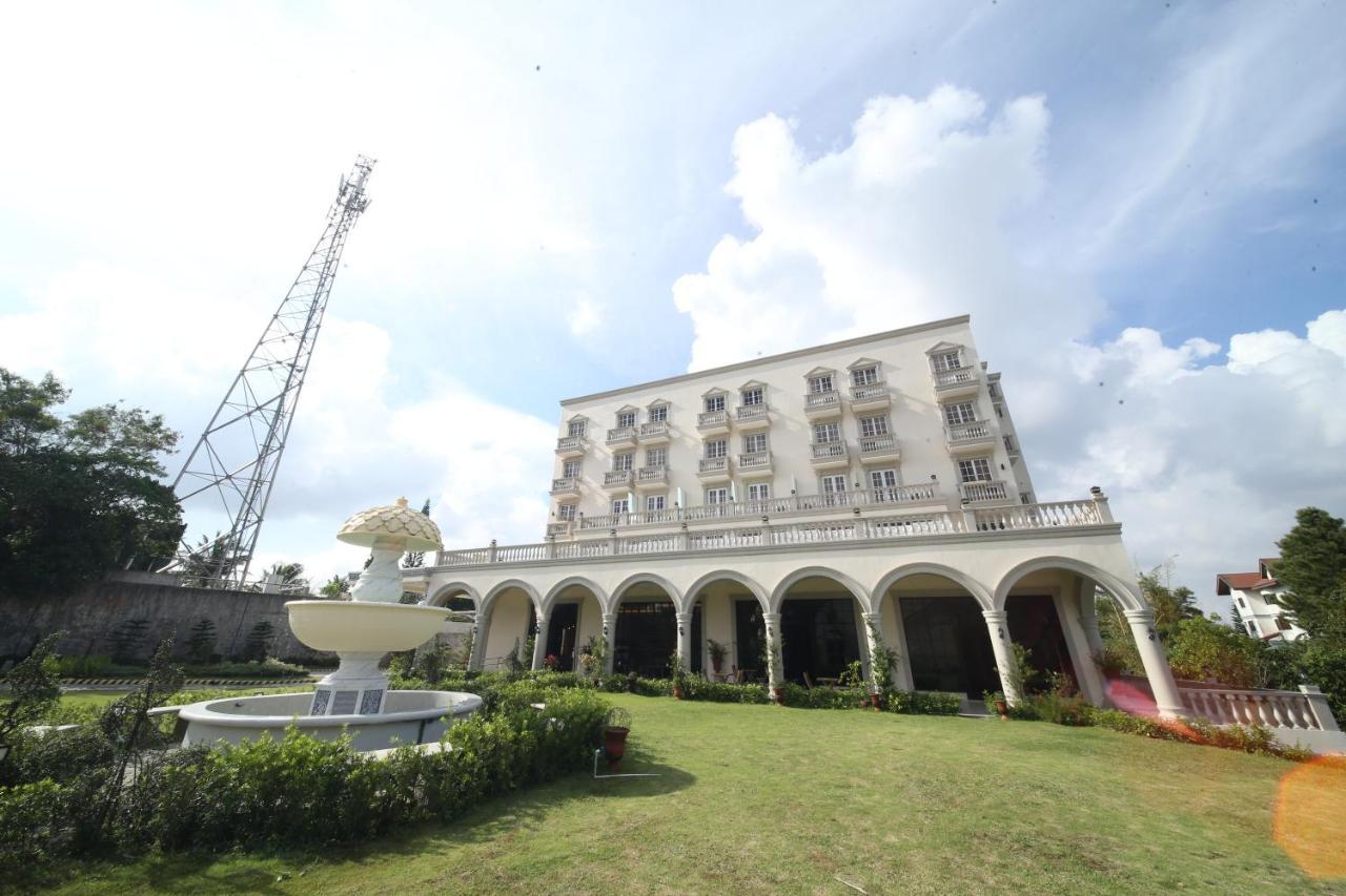 Via Appia Tagaytay Hotel Tagaytay City Bagian luar foto