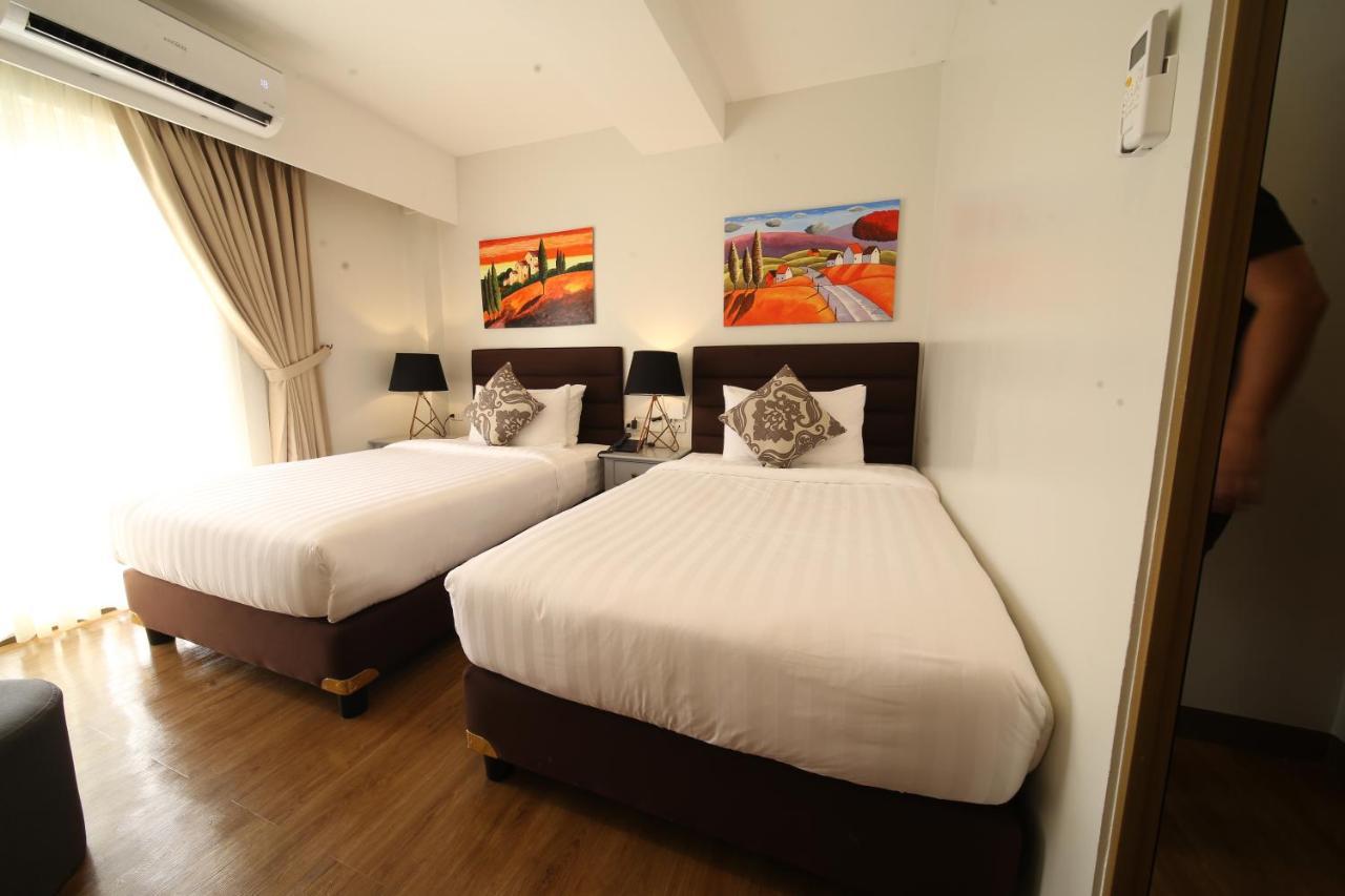 Via Appia Tagaytay Hotel Tagaytay City Bagian luar foto