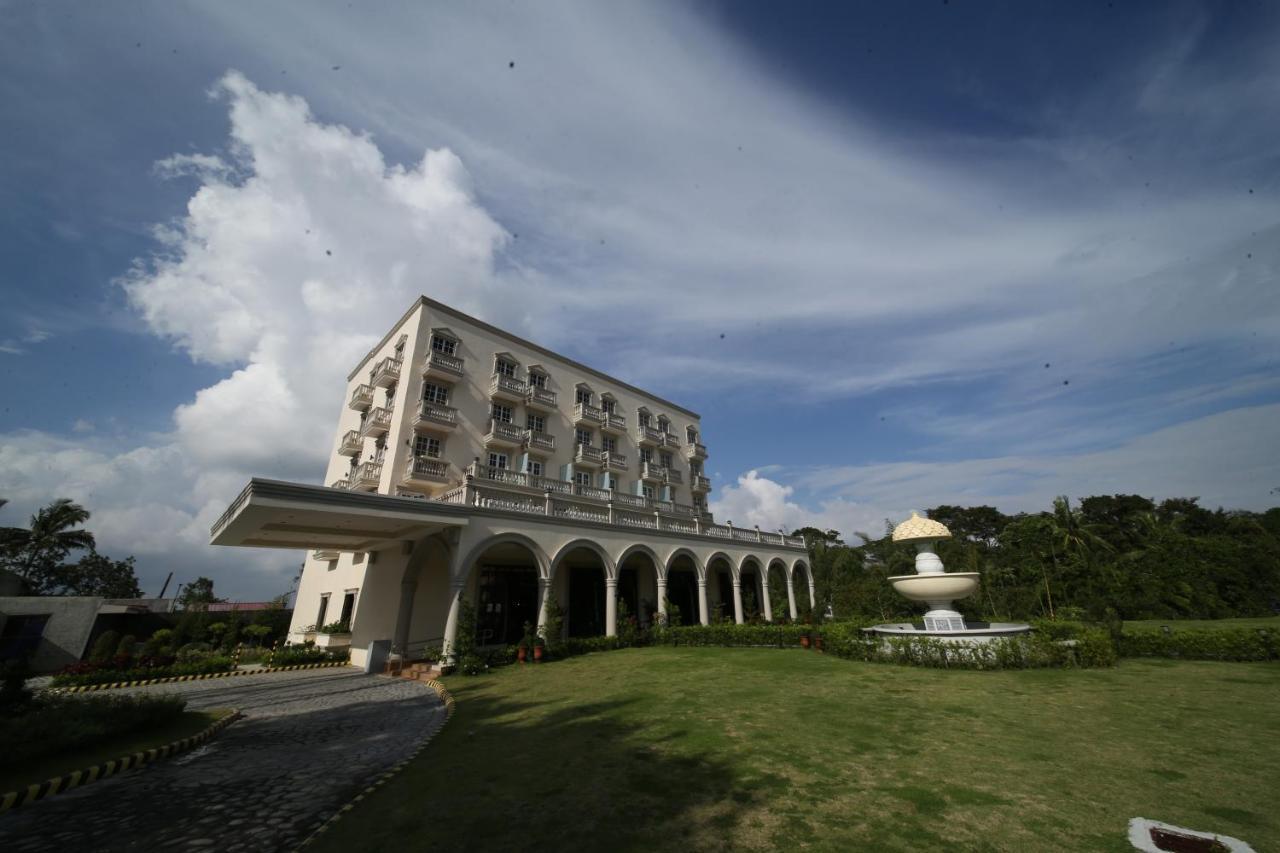 Via Appia Tagaytay Hotel Tagaytay City Bagian luar foto